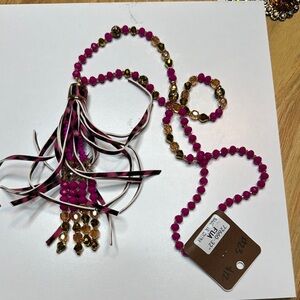 Elegant Pink and Gold Beaded Necklace